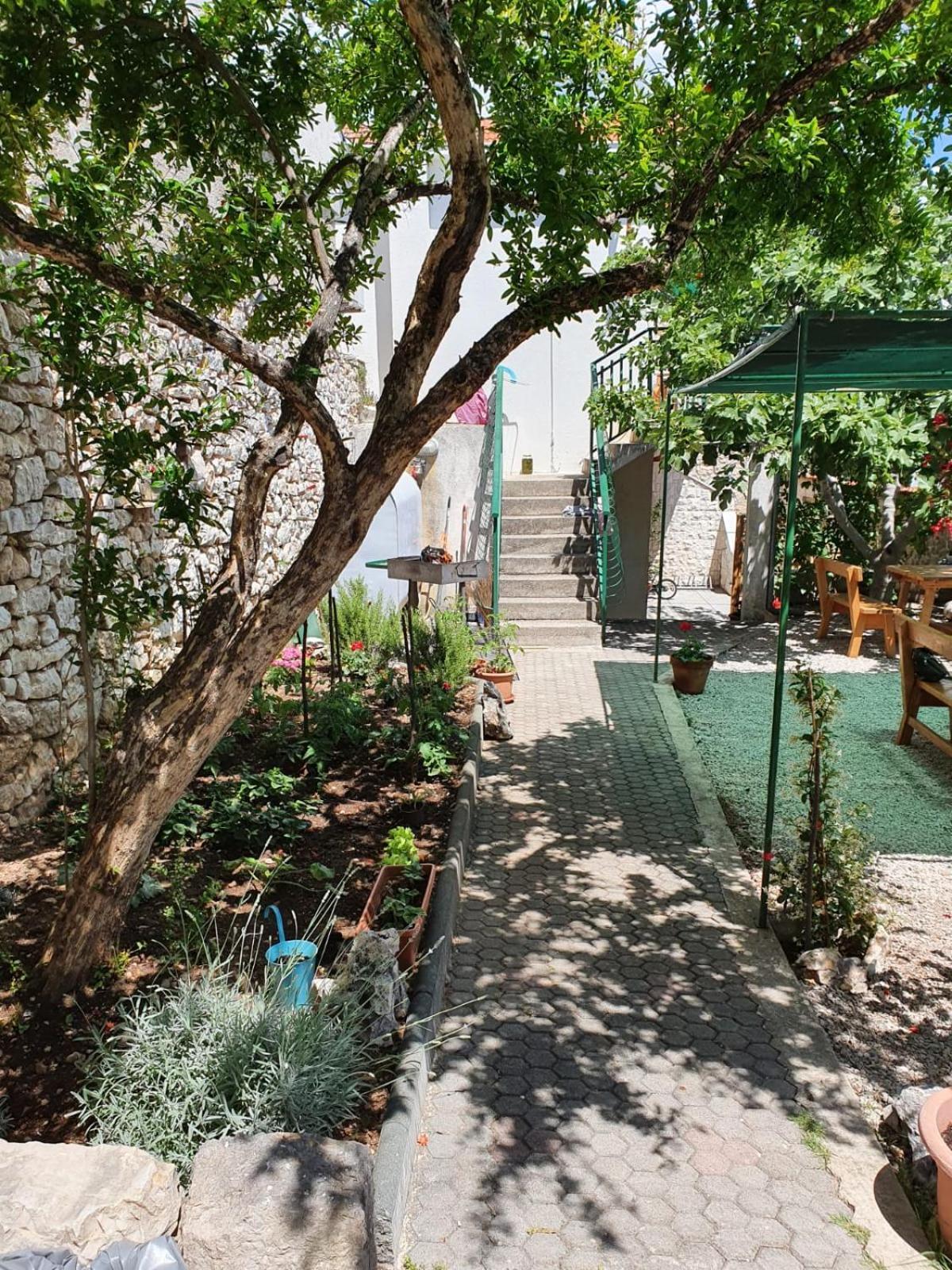 Apartmani Spanja Vodice Exterior foto